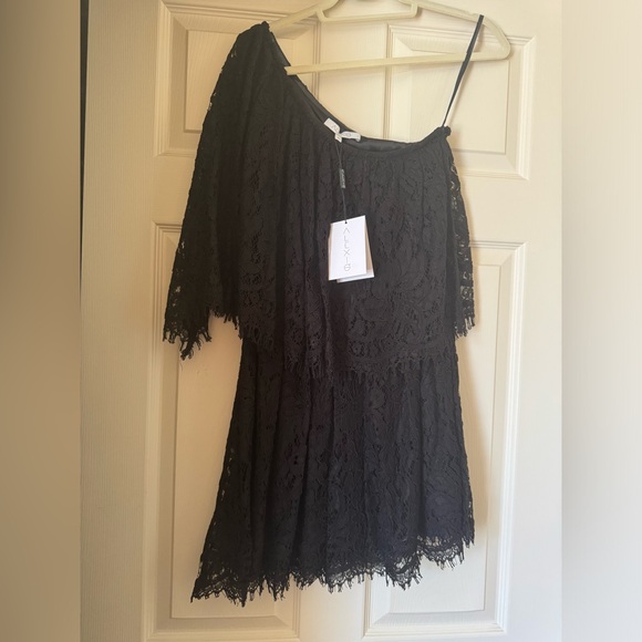 Alexis, Maji One shoulder Black Lace Dress in size Small - Picture 8 of 8